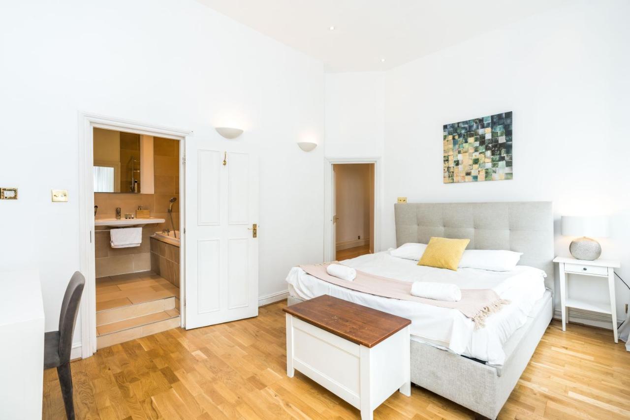 Spacious 2 Bedroom / Gloucester Road / Kensington London Eksteriør billede