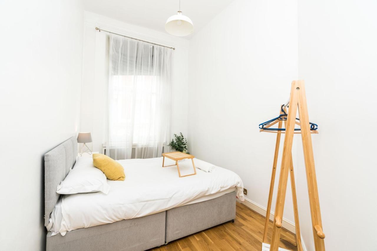 Spacious 2 Bedroom / Gloucester Road / Kensington London Eksteriør billede