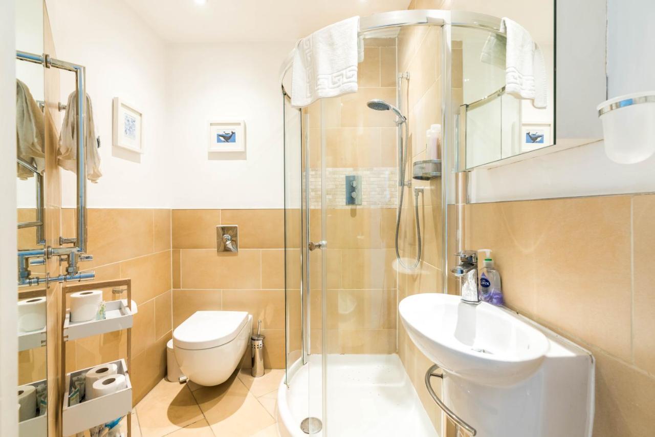 Spacious 2 Bedroom / Gloucester Road / Kensington London Eksteriør billede